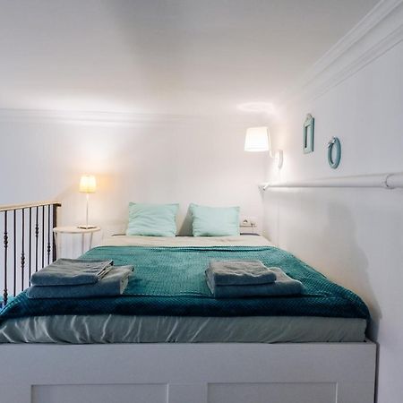 Ombre Apartment With Parking Option Budapest Bagian luar foto