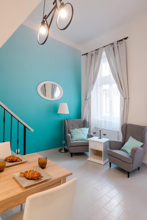 Ombre Apartment With Parking Option Budapest Bagian luar foto